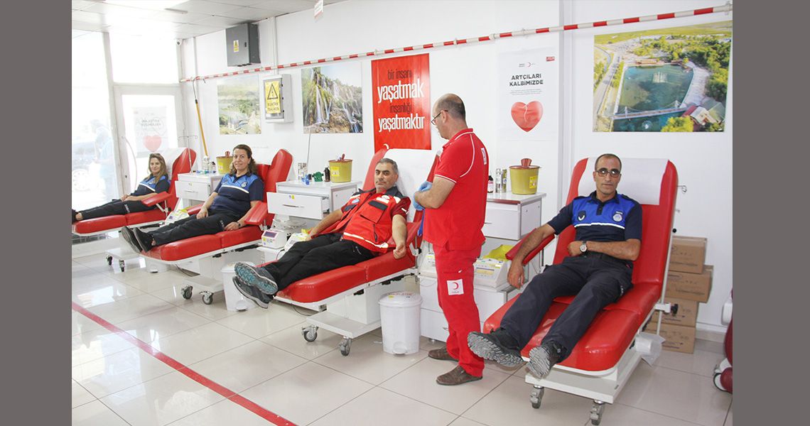 17 Ağustos Depreminde hayatını kaybedenler unutulmadı