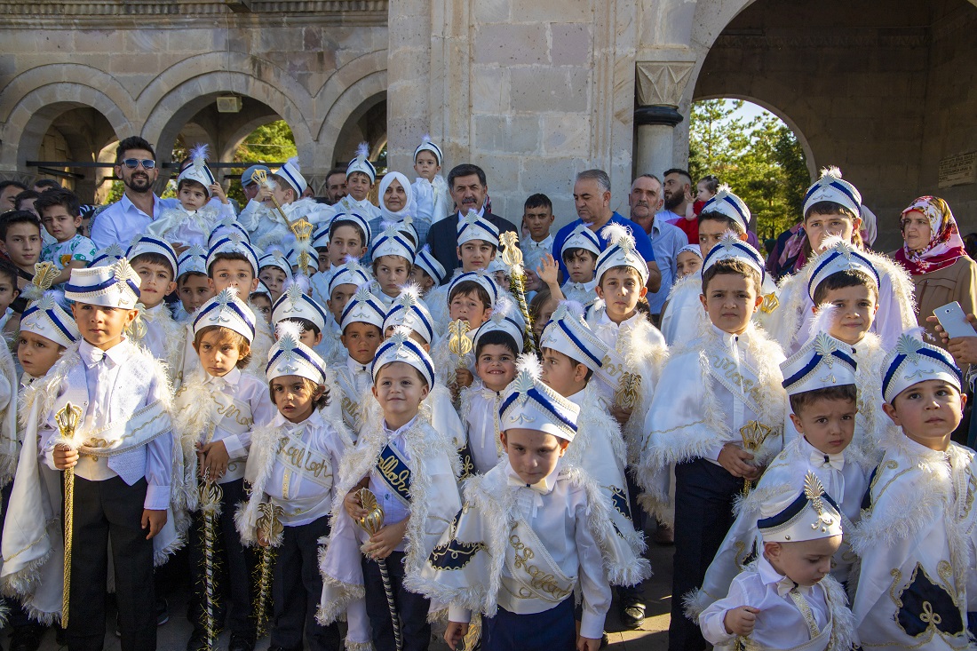 Erzincan Belediyesi Geleneksel Toplu Sünnet Şöleni yapıldı