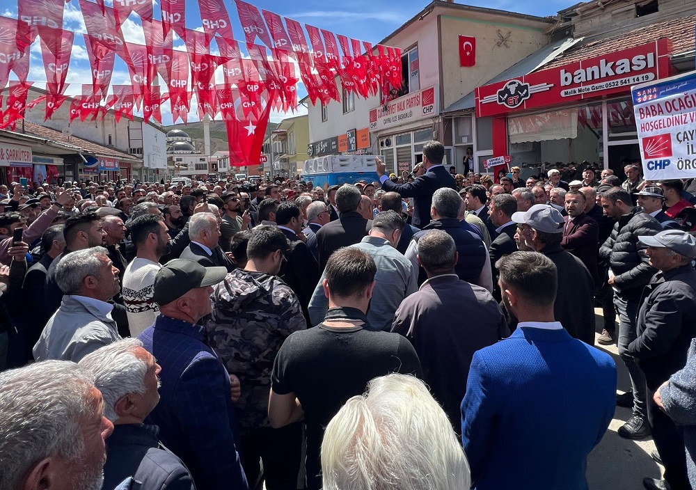 CHP Milletvekili Adayı Mustafa Sarıgül seçim çalışmalarına devam ediyor