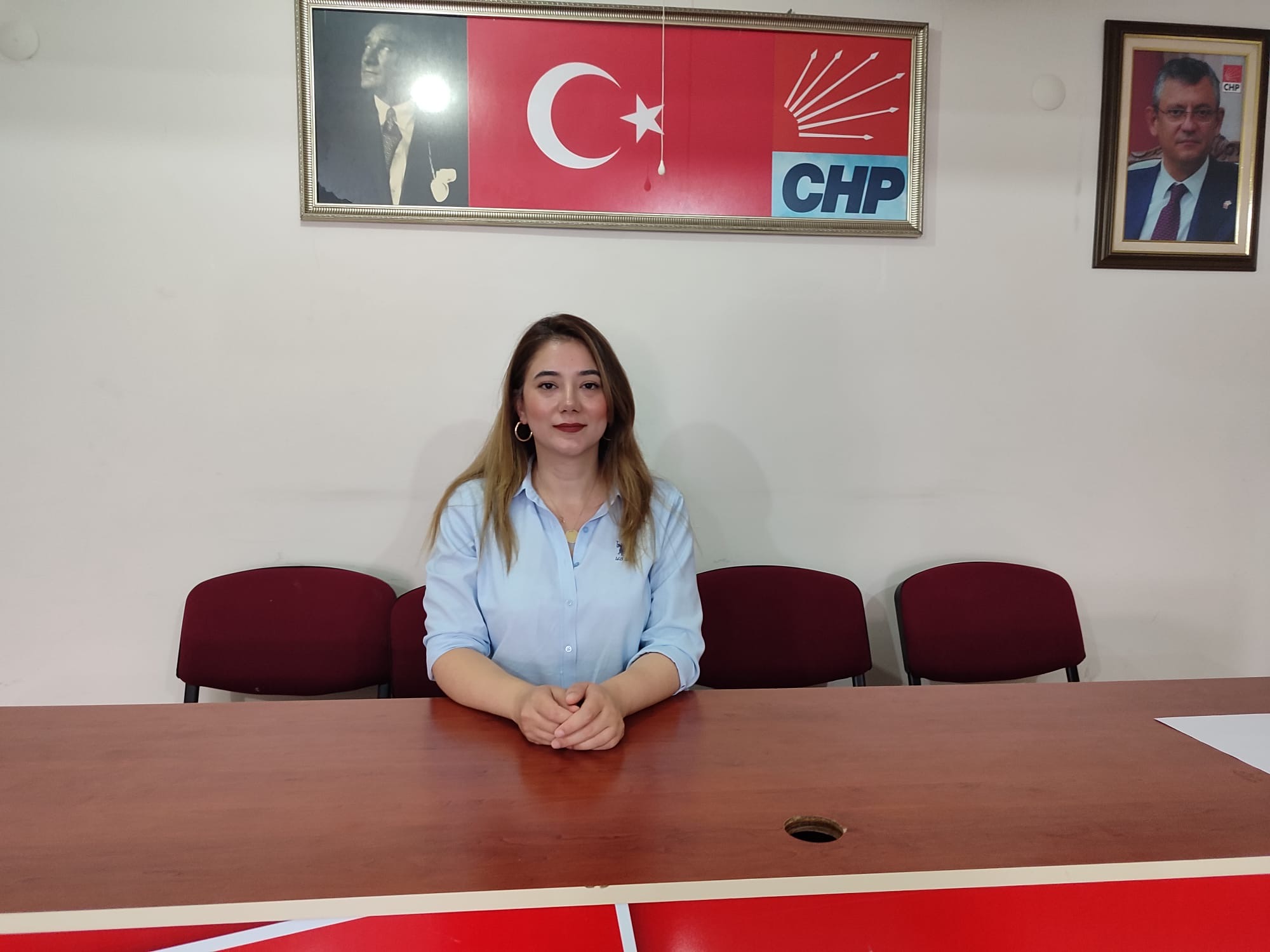 Dilan Denizhan, CHP Erzincan Kadın Kolları Başkanlığı için aday oldu.