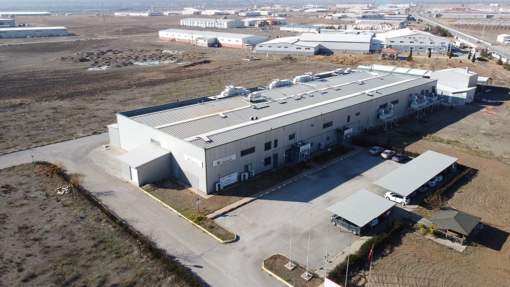 Erzincan Süt Fabrikası günde 45 bin litre süt işliyor