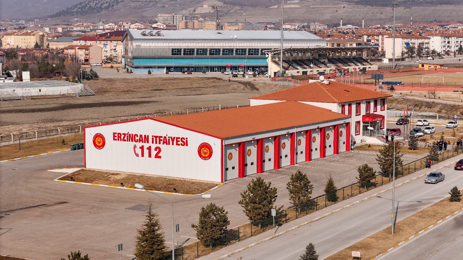 Erzincan Belediyesi İtfaiye Müdürlüğü 2024 yılında 2 bin 135 olaya müdahalede bulundu.