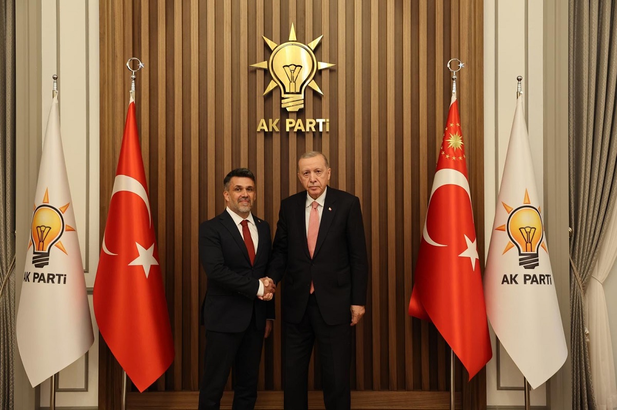 AK Parti Erzincan İl Başkanlığına Alpay Kabadayı atandı.