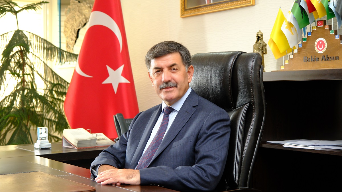 Erzincan Belediye Başkanı Bekir Aksun, 23 Nisan Ulusal Egemenlik ve Çocuk Bayramı nedeniyle bir kutlama mesajı yayımladı.