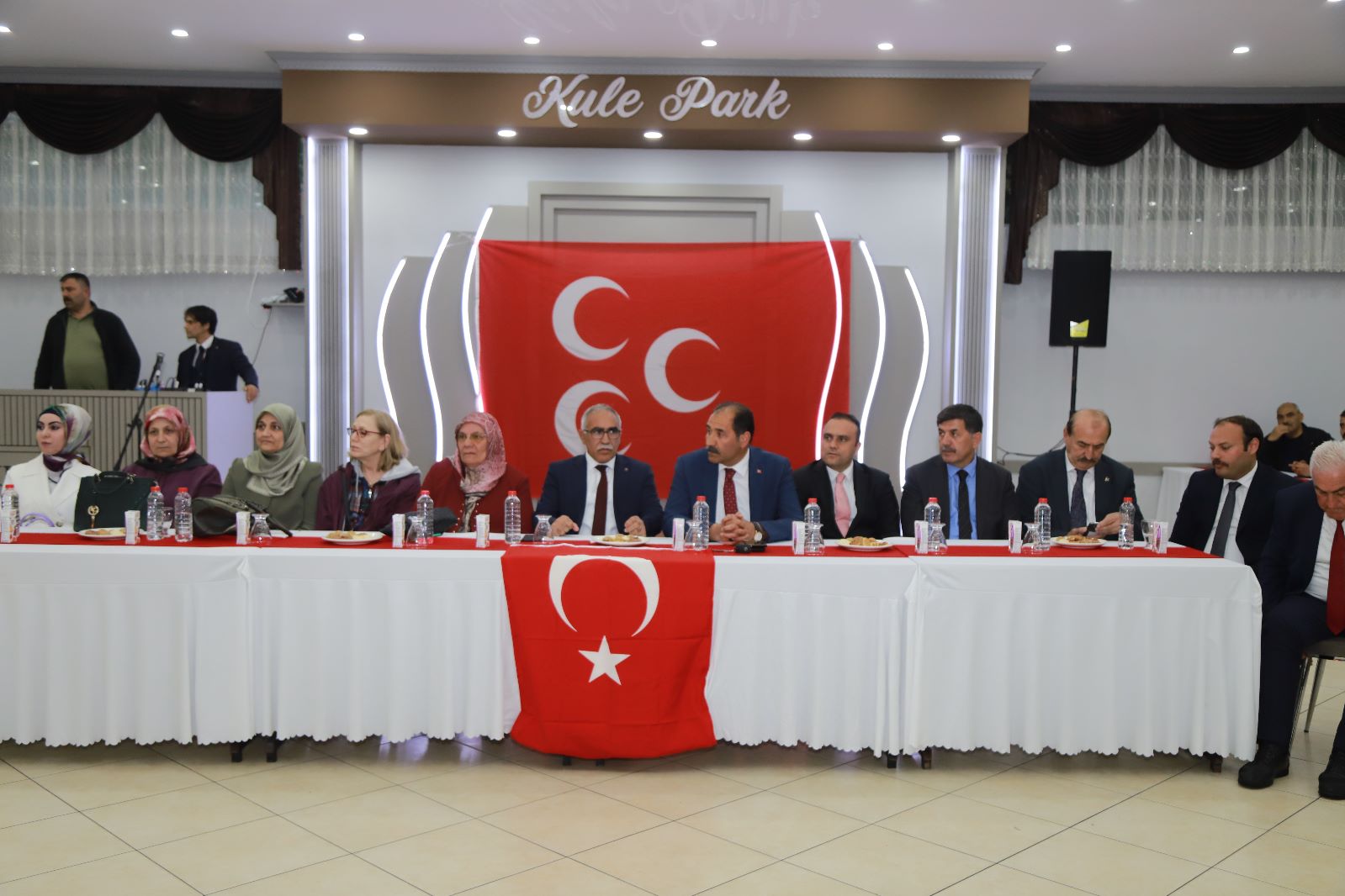 MHP Sandık Görevlileri ve Müşahitler İle Toplantı Yaptı