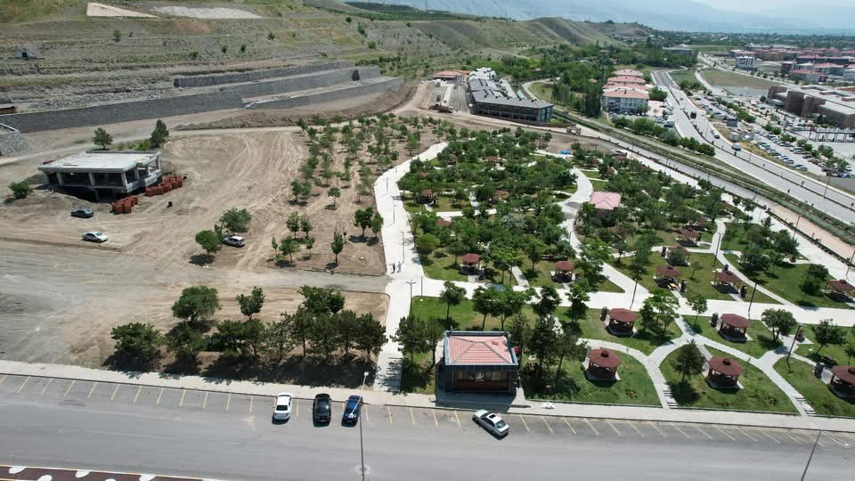 Erzincan’a yakışır bir Esentepe için 3’üncü etapta çalışmalar devam ediyor.
