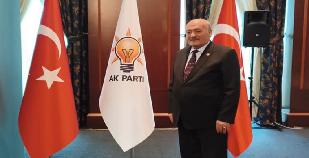 AK PARTİ ERZİNCAN MİLLETVEKİLİ SÜLEYMAN KARAMAN’DAN 2025 YILI KUTLAMA MESAJI