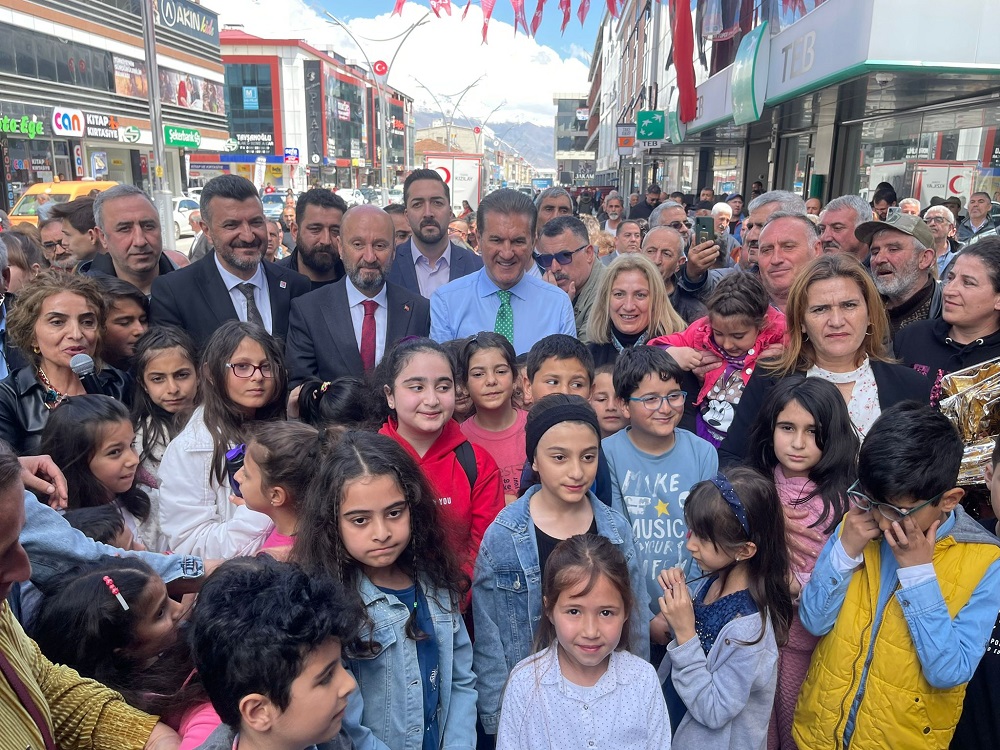 CHP İl Kadın Kolları Başkanlığından Resim Sergisi