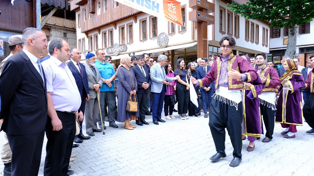 44. Erzincan Kemaliye (Eğin) Uluslararası Kültür ve Doğa Sporları Şenlikleri Başladı